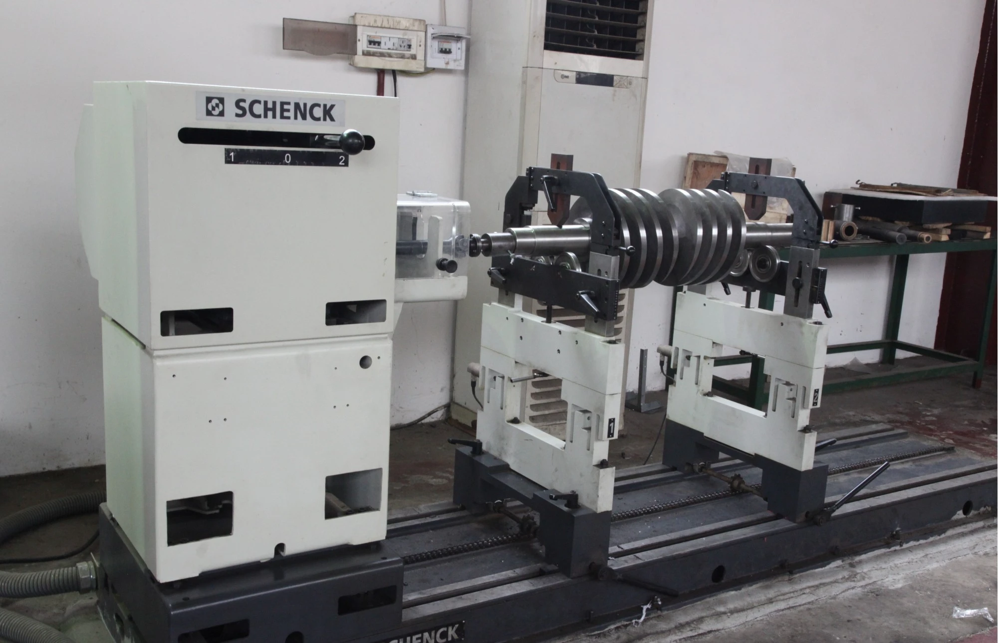 Schenck Horizontal Balancing Machine